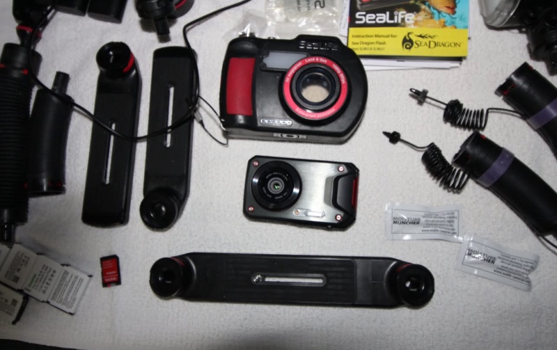 ABC SeaLife DC2000 Camera - complete package with extras