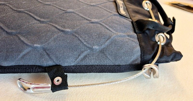 Verschiedenes NEUER Pacsafe Travelsafe 5L GII Diebstahlschutz Reisesafe mobiler Safe Tresor zum Mitnehmen TSA-Schloß