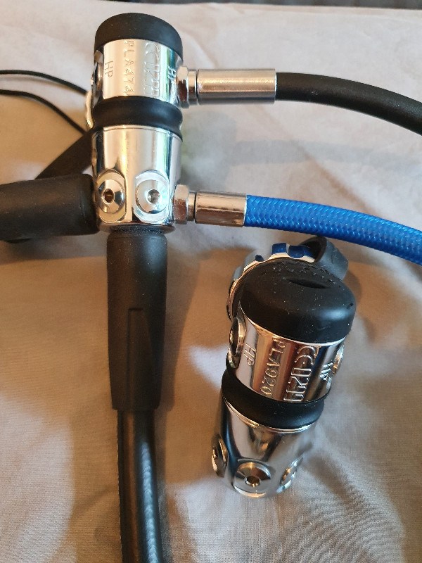 Atemregler kaltwassertaugliches Set Atomic Aquatics T2X