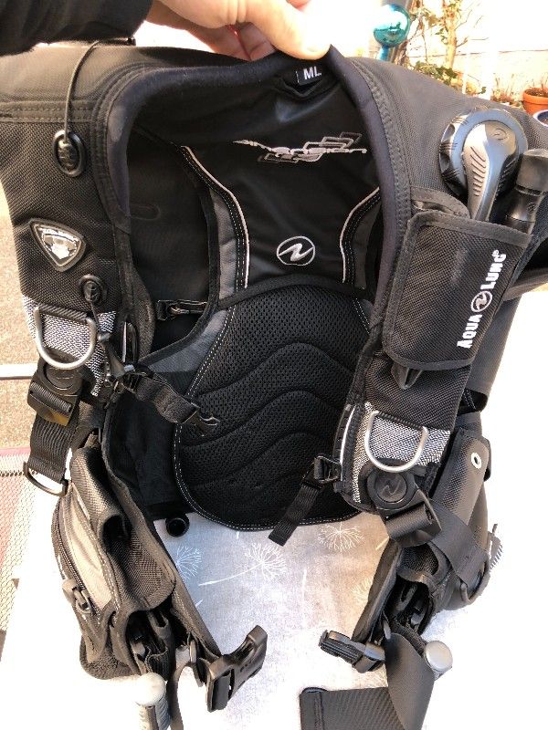 BCD/Vest AQUALUNG Dimension i3 BCD size M/L, as good as new