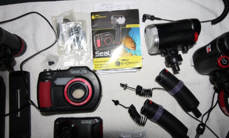 ABC SeaLife DC2000 Camera - complete package with extras