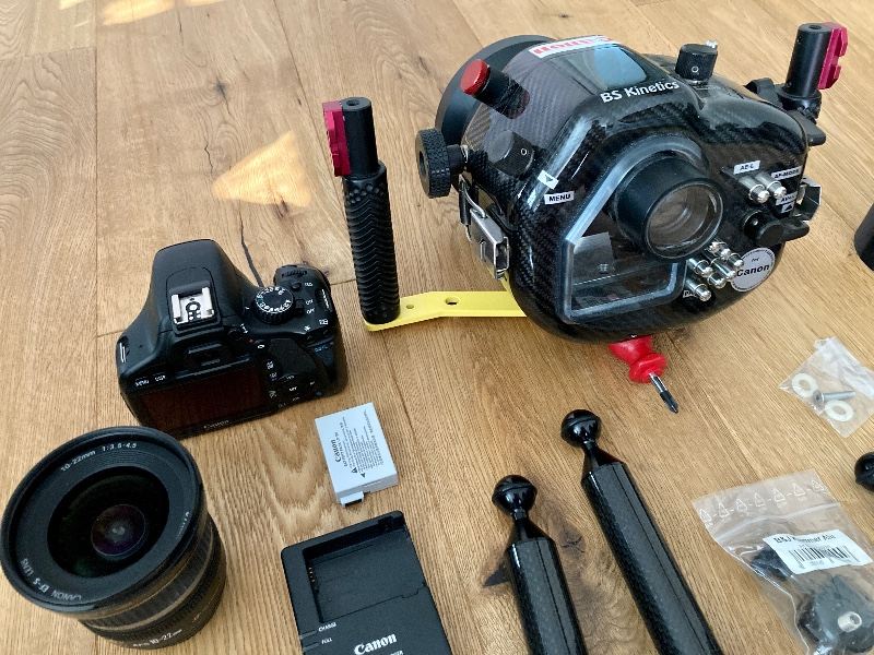 Photo/Video BS Kinetics Gibson Underwater Photography Carbon Kit Canon 550 EF-S 10-22