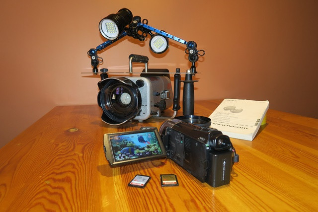 Foto/Video Video / Foto Unterwasserkamera Sealux-Sony mit viel Zubehör  SOFORT EINSETZBAR