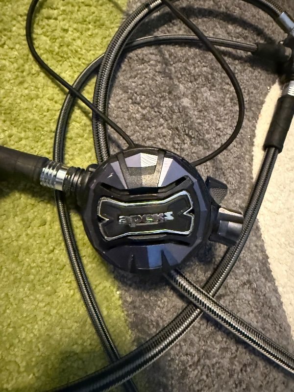 Atemregler Apeks Black Sapphire Set