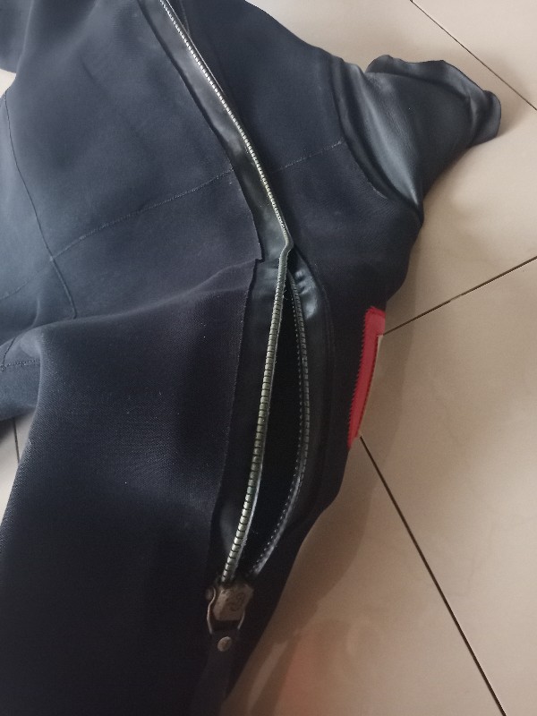 Dive Suit Northern Diver Model Divemaster Drysuit Size 54 + Hood + Undersuit + Bag 