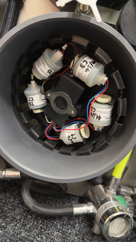 Dive Gear rEvo Rebreather / Rebreather