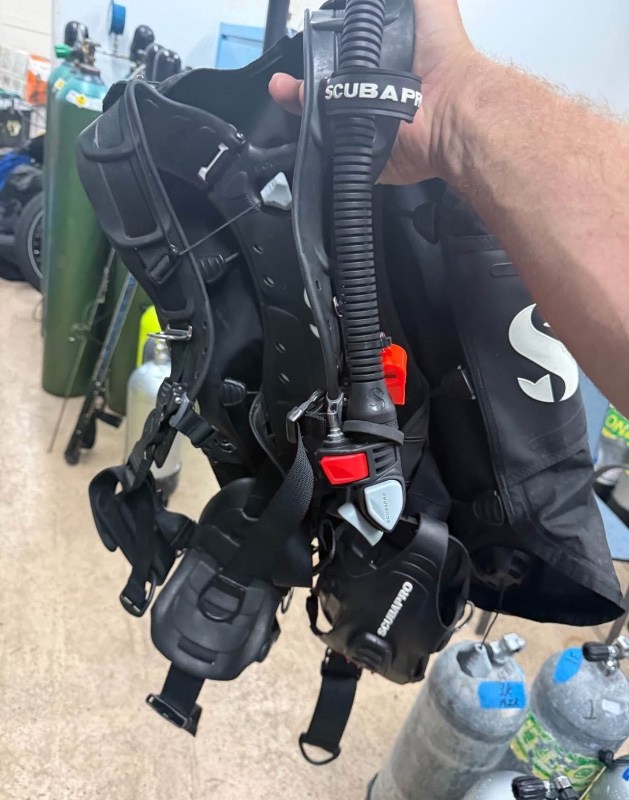 Scuba Travel Scubapro HYDROS PRO LARGE