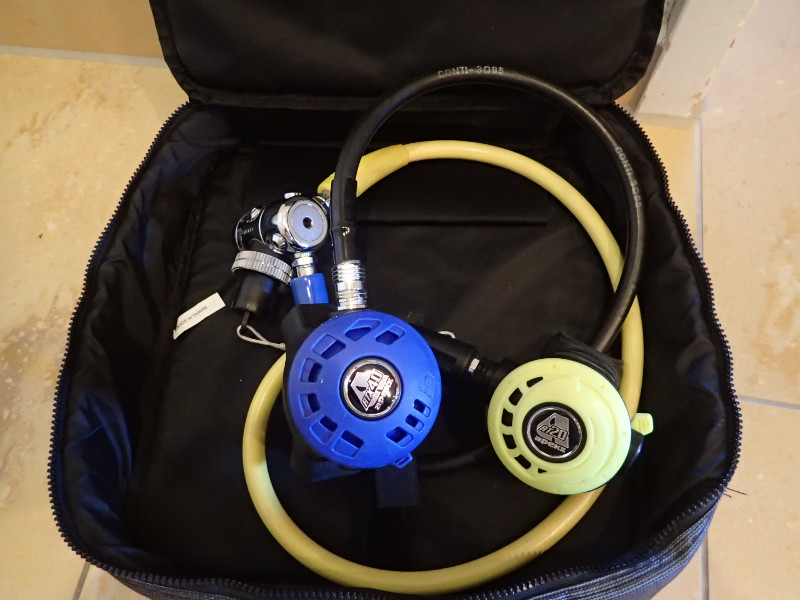 Atemregler Apeks ATX 40 mit Octopus AT 20 incl. 1 Stufe 4+2 Abgänge