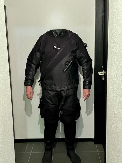 Dive Suit Sale DUI dry suit TLS 350 Explorer signature