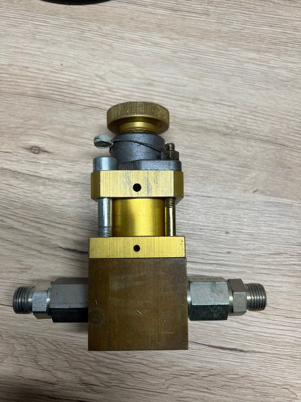 Dive Compressor Bauer Safety valve 