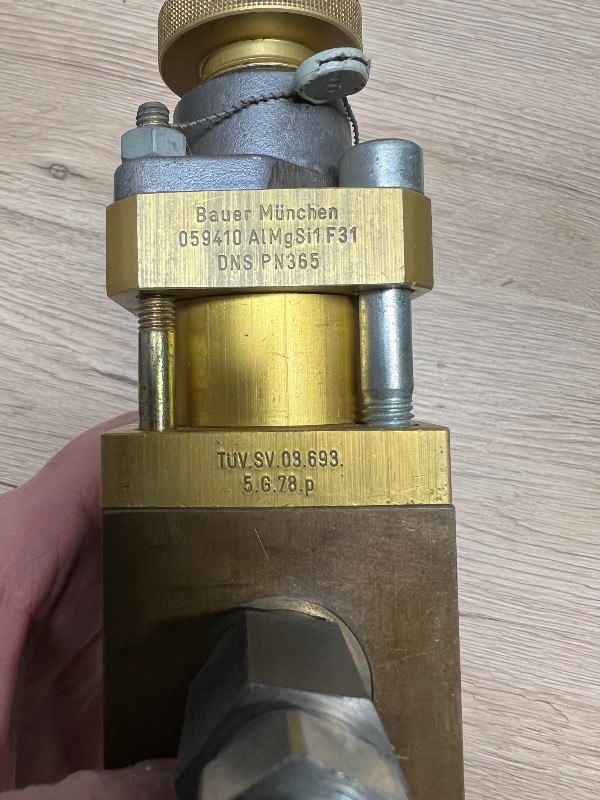 Dive Compressor Bauer Safety valve 